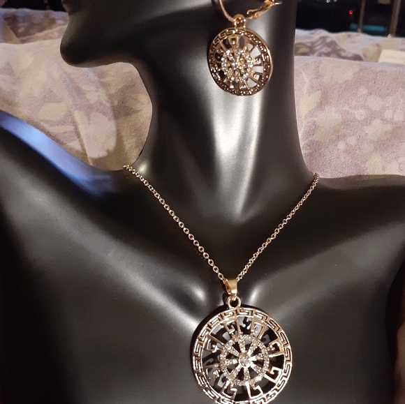 💫Rose💫Gold💫Rhinestone💫Disc💫Set💫 - Picture 3 of 5